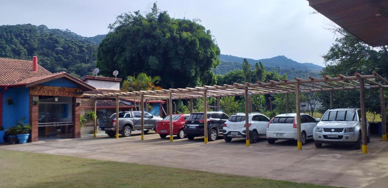 Pousada E Restaurante Bora Bora Da Serra São Bento do Sapucaí Exterior photo