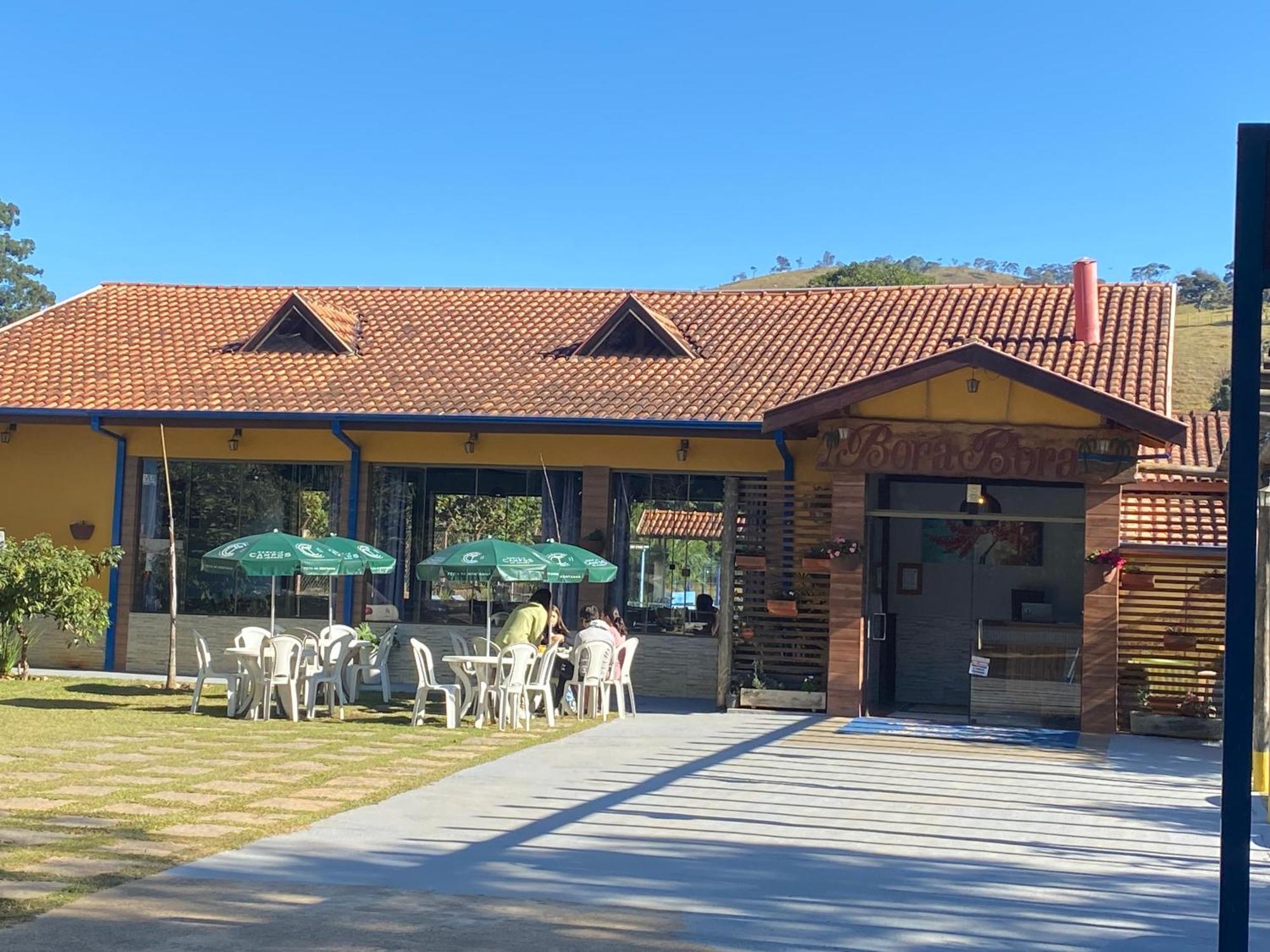 Pousada E Restaurante Bora Bora Da Serra São Bento do Sapucaí Exterior photo