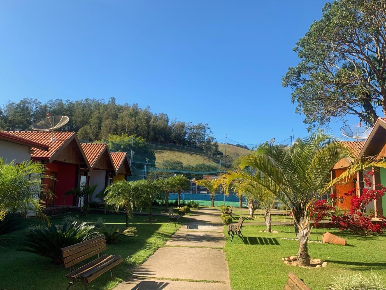 Pousada E Restaurante Bora Bora Da Serra São Bento do Sapucaí Exterior photo
